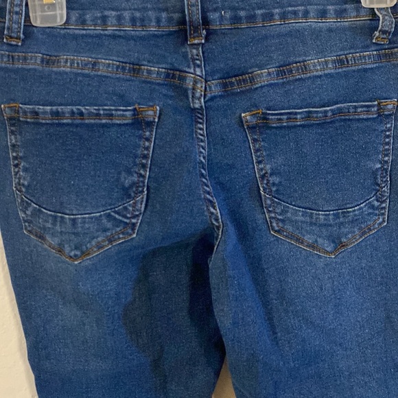 Jeans - Picture 4 of 5